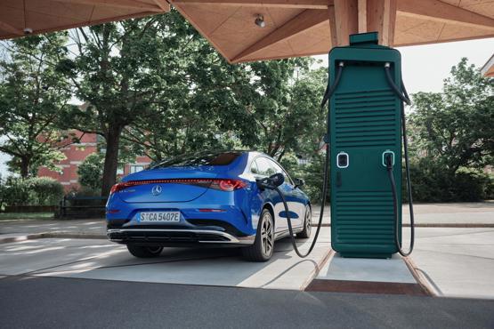 Mercedes CLA charging