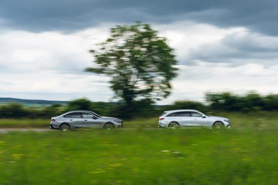 Cars driving - PHEV test