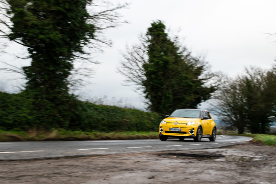 Renault 5 driving