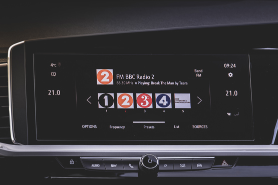 Vauxhall Grandland infotainment screen