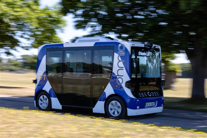 Self-driving shuttle
