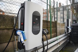 Islington Council launches vehicle to grid electric vehicle charging project with Moixa and Honda