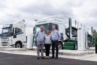 Nissan unveils £1.4m charging station for electric HGVs