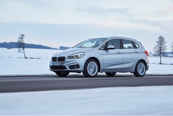 Đánh giá xe BMW i4 M50 2023  Xe điện đầu tiên mang logo BMW M