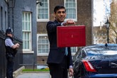 Rishi Sunak with Budget briefcase