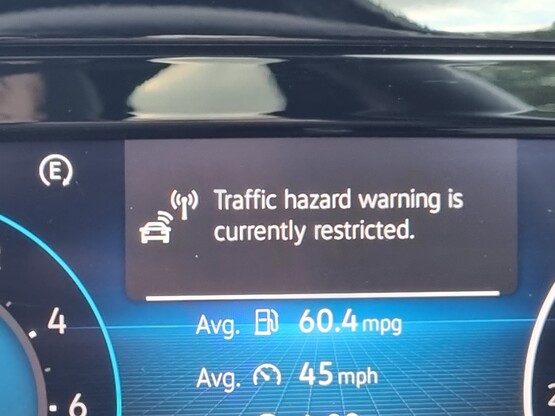 VW Golf Traffic Hazard Warning