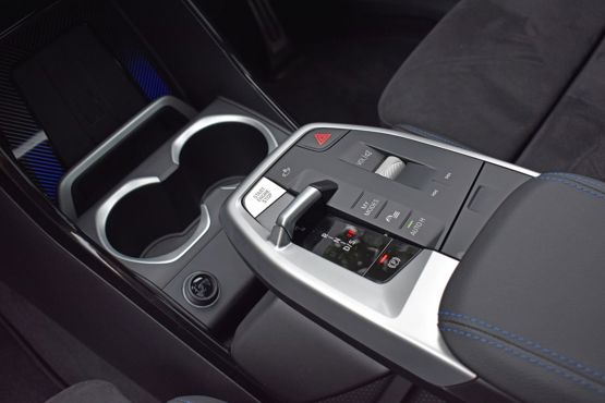 BMW X1 centre console