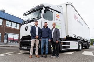 XPO Logistics chooses Mercedes-Benz electric trucks for PepsiCo fleet