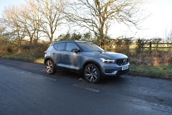 Volvo XC40 T5