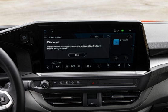 VW Transporter infotainment screen