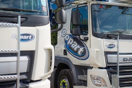 Copart UK orders Volvo and DAF car transporters