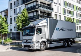 Mercedes-Benz Trucks eActros