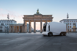 Einride vehicle parked next to the Brandenburg Gate