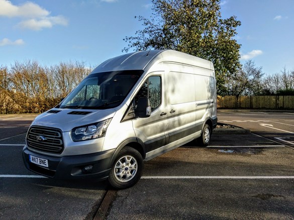 Alarmerende progressiv Ruin Ford Transit automatic gearbox first drive van review | Large Panel Vans