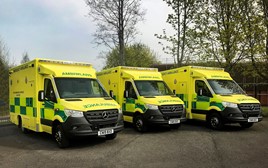 Mercedes-Benz dealer van Euro Commercials has loarned three of its demonstrators to NHS Wales Health Courier Services 