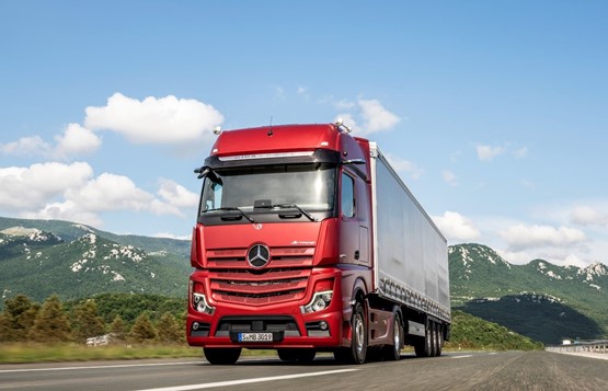 New Mercedes Actros will launch with semi-autonomous Active Drive Assist