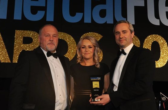 Pictured: Steve Ward, national corporate LCV manager, Fiat Professional (left), presents the award to Lisa Spong, head of sales, Reflex Vans, and executive chairman Oliver Waring
